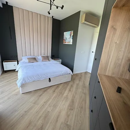 Premium Air Conditioned Hotel-style Wroclaw